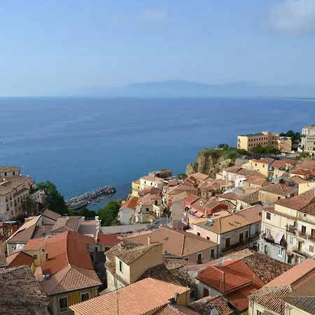 Il Terrazzo Su Pizzo (Calabria)